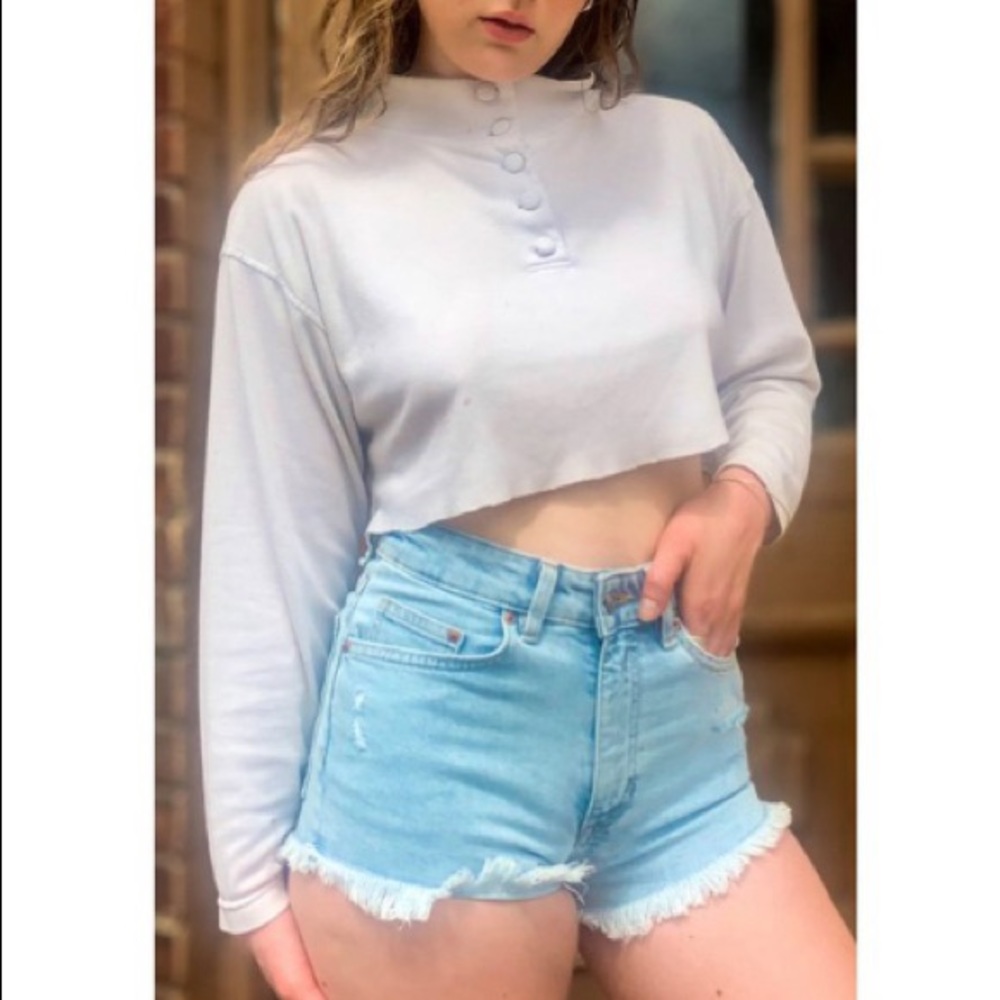 Vintage white long sleeve neck button up polo